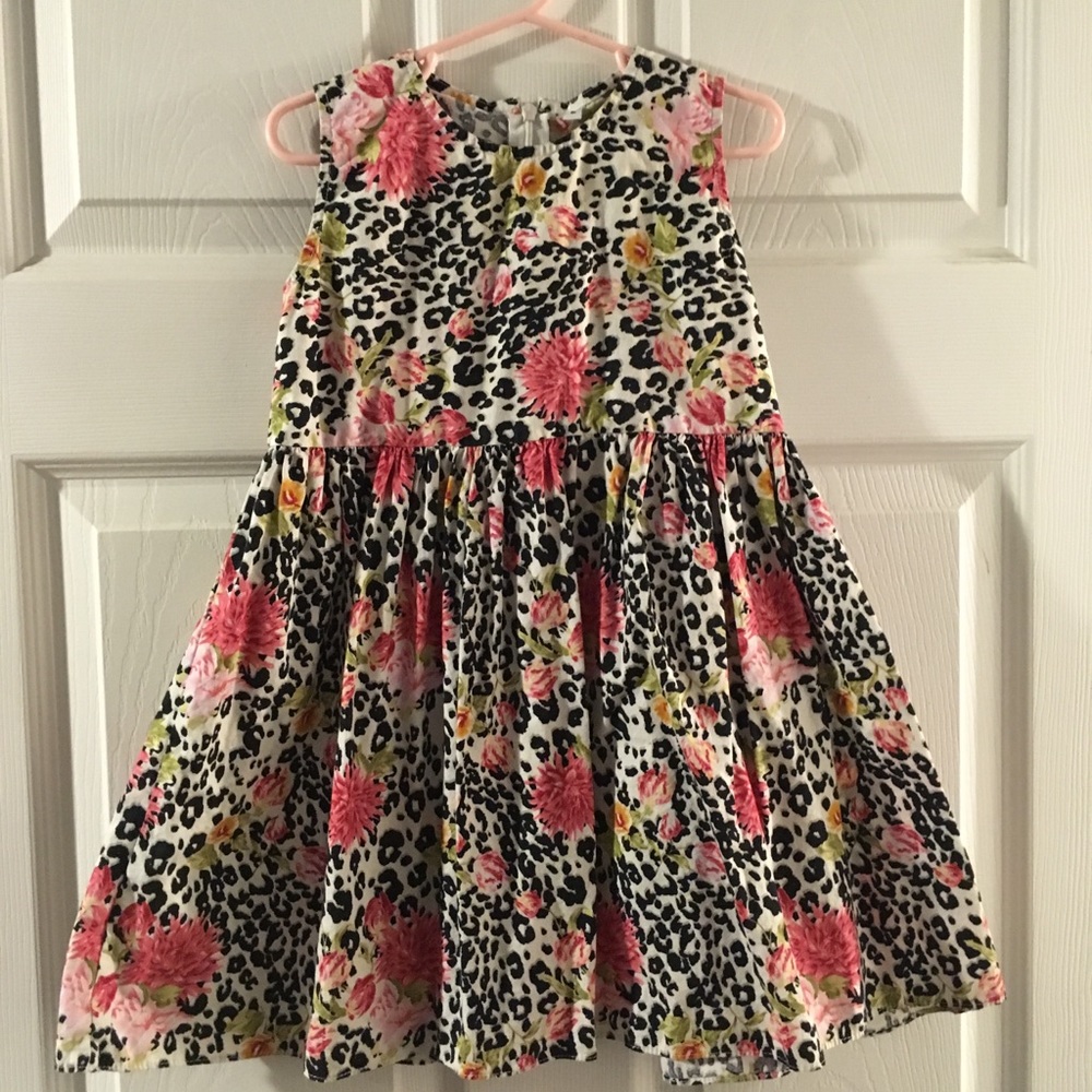 6 FOR $25 Little girls dress from Thailand